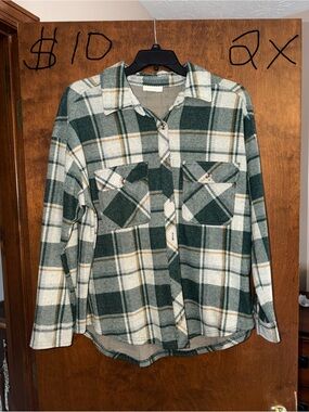 Ultra Flirt Green White Plaid Button-Down Shirt